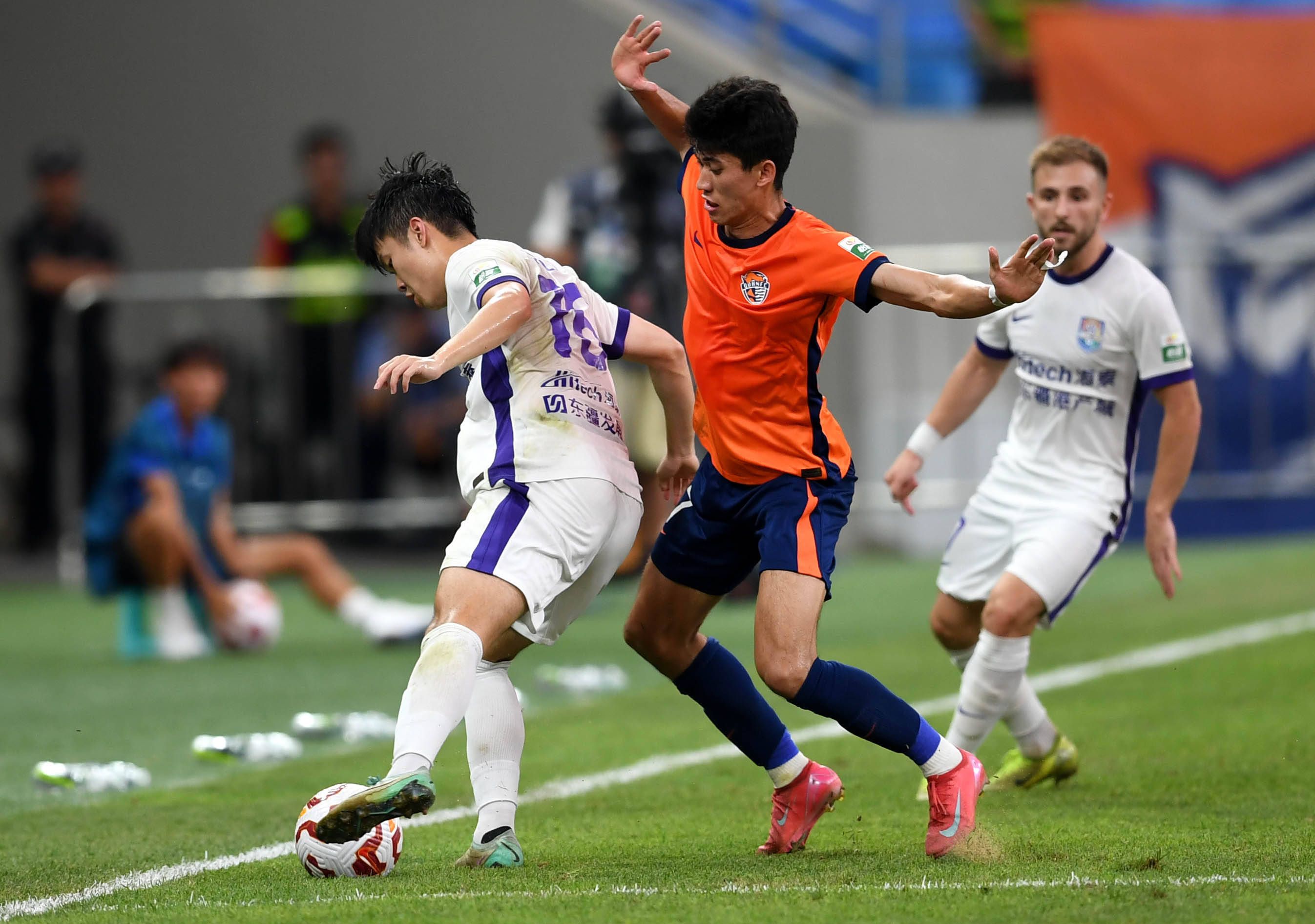 锁定版本 锁定版本